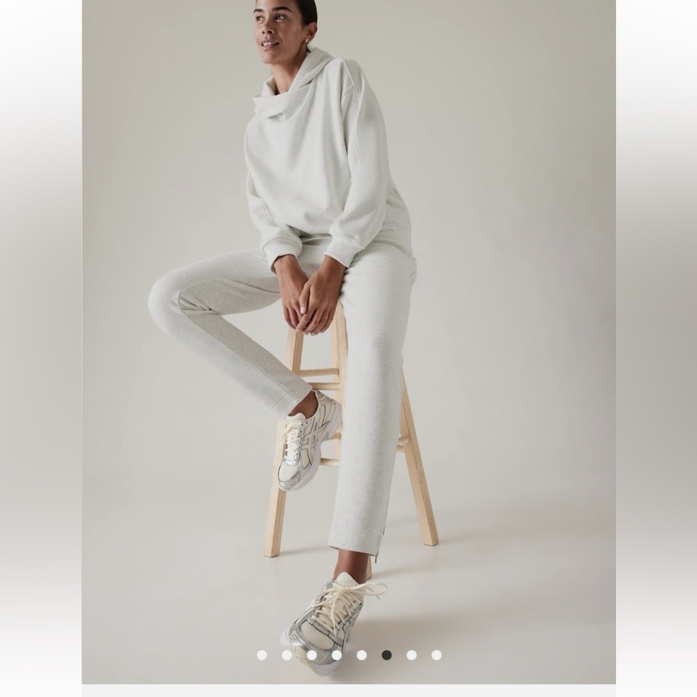 Athleta Soft Heathered White Sweatpants